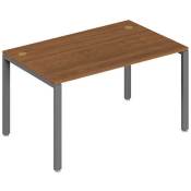 Стол письменный на металлоопорах 140 см (глубина 60)   TDM322301