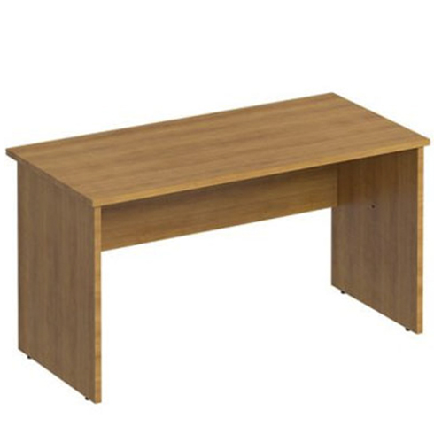 Стол письменный прямой 140х67 см Формула СТ ФР 102